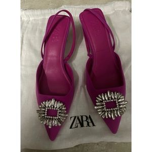 ZARA Shimmery sling back heels